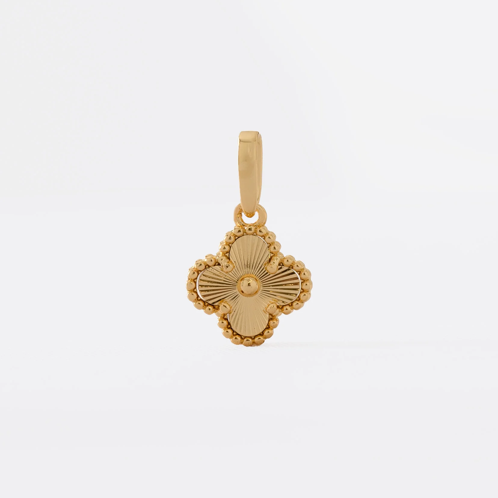 Dije Clover Sol Esfera