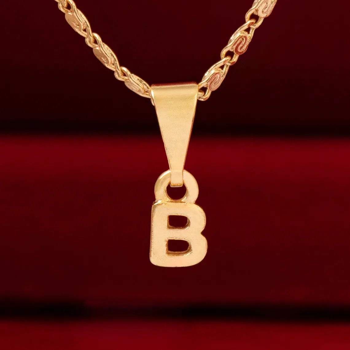 Dije Letras B — vista 2