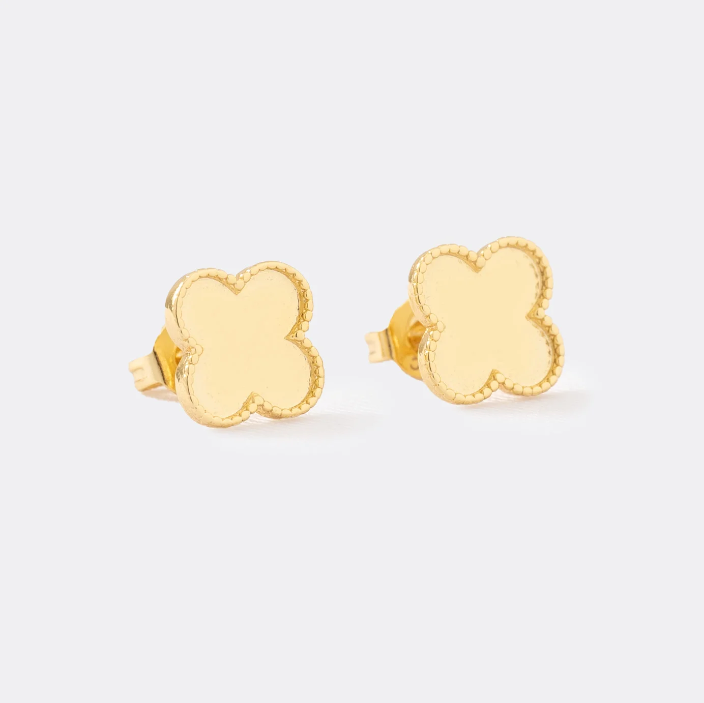 Aretes Clover