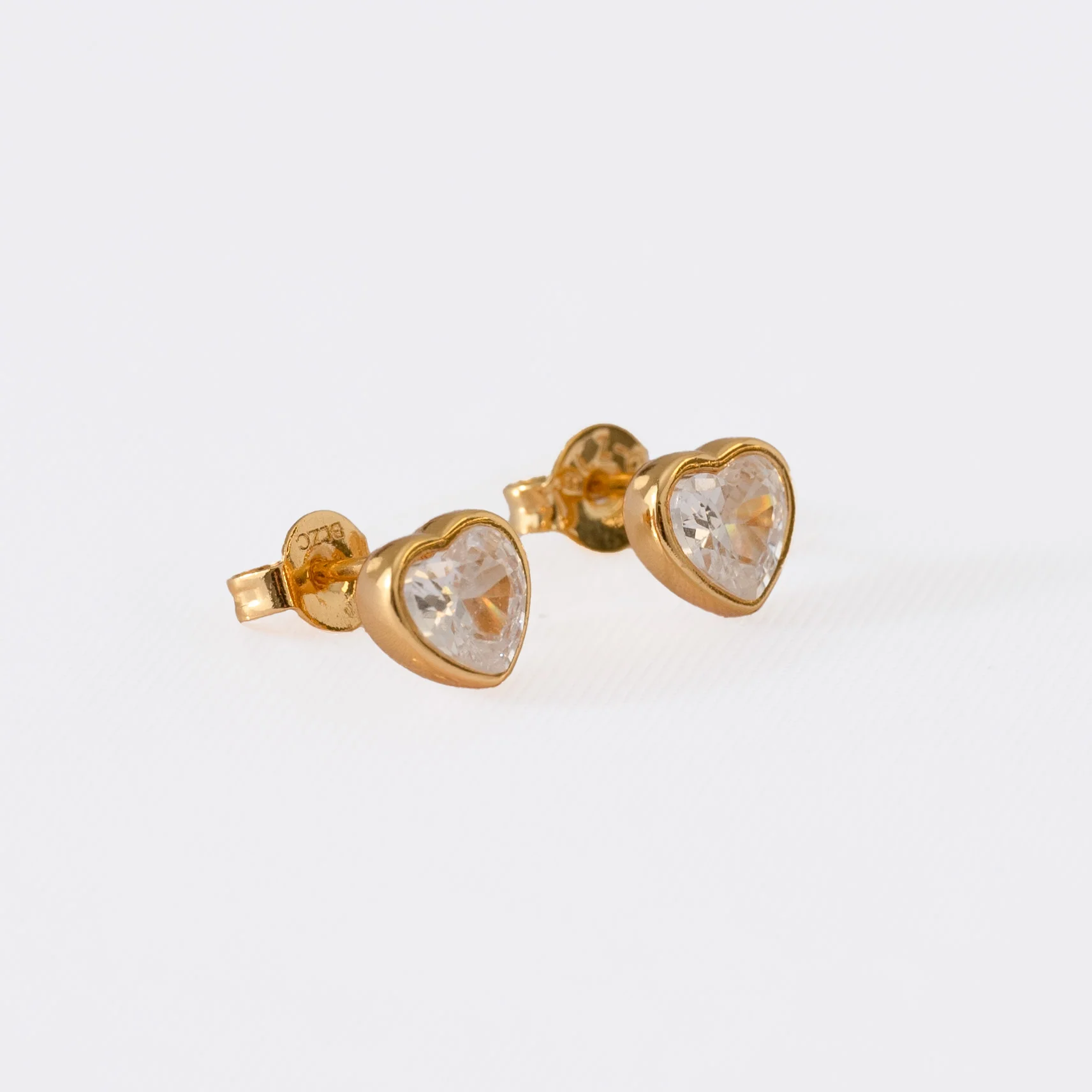 Aretes Corazón Circonia